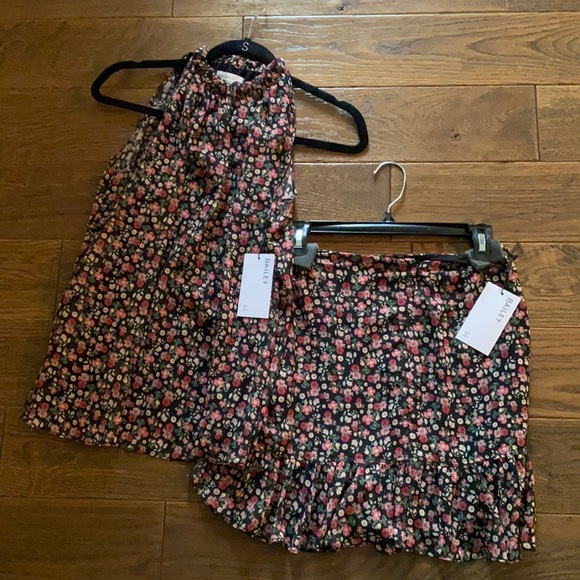 BNWT Bailey 44 Jenny Small Top + size 4 Marilyn Skirt - Picture 2 of 7